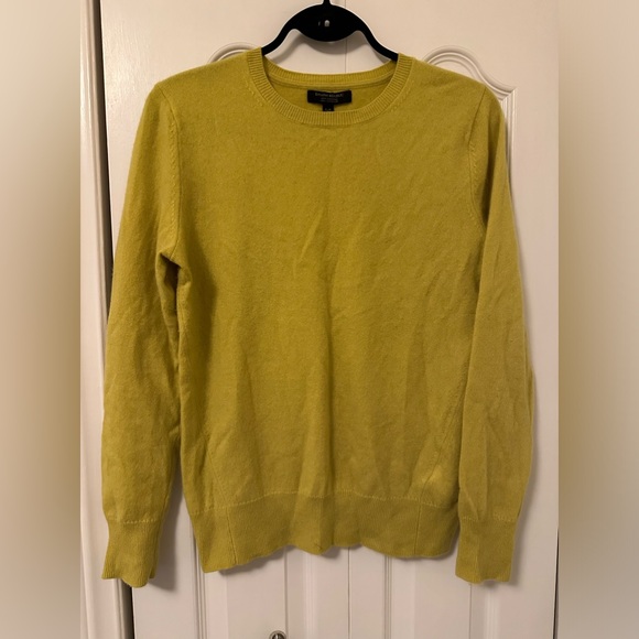Banana Republic - cashmere crewneck - bright lime yellow- size S - Picture 3 of 3